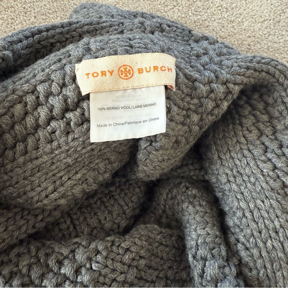 Tory Burch Grey Merino Wool Snood - Picture 3 of 3
